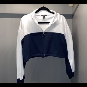 Blue and white cropped crew neck (with zipper)